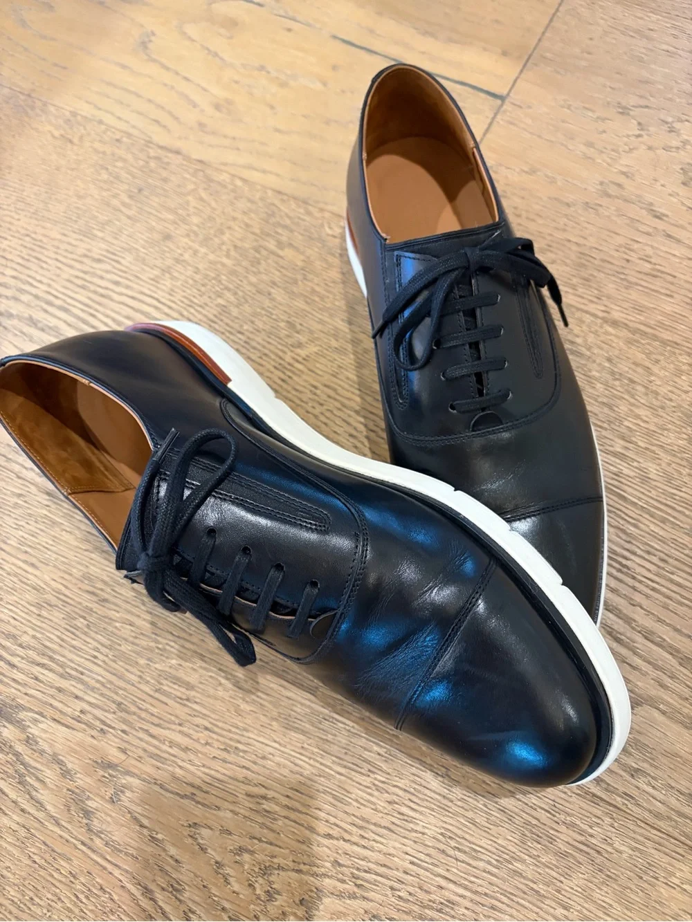 ALLEN EDMONDS “Carson” Slip On Hybrid Black Leather Derby Oxfords
